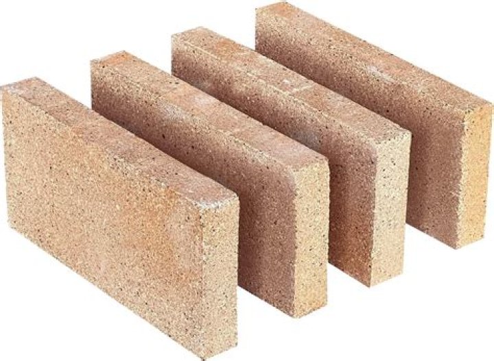 Are clay bricks fireproof