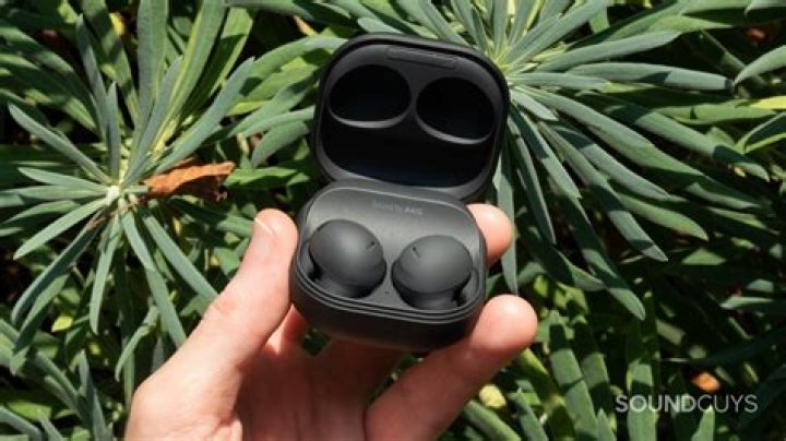 Are galaxy buds Sweatproof?