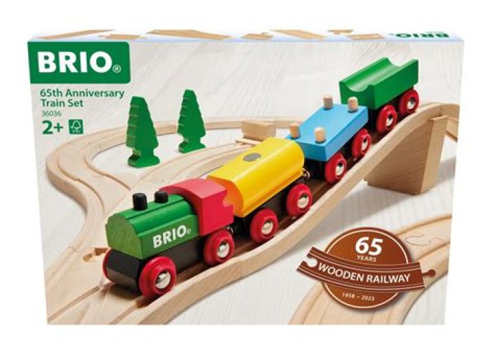 Are KidKraft trains compatible with brio