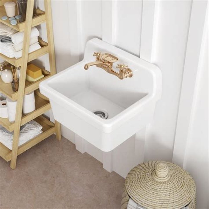 Can a porcelain sink be reglazed?