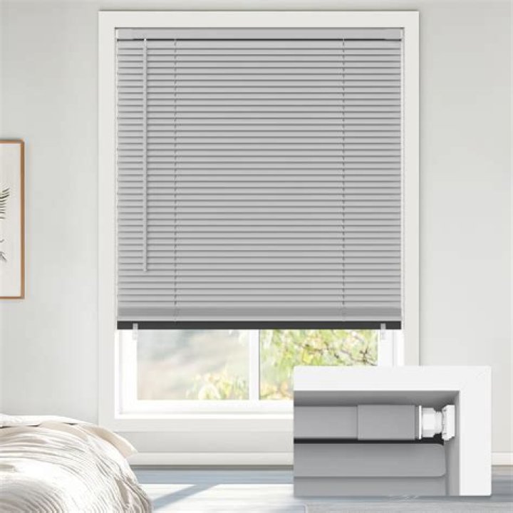 Can wooden blinds be blackout
