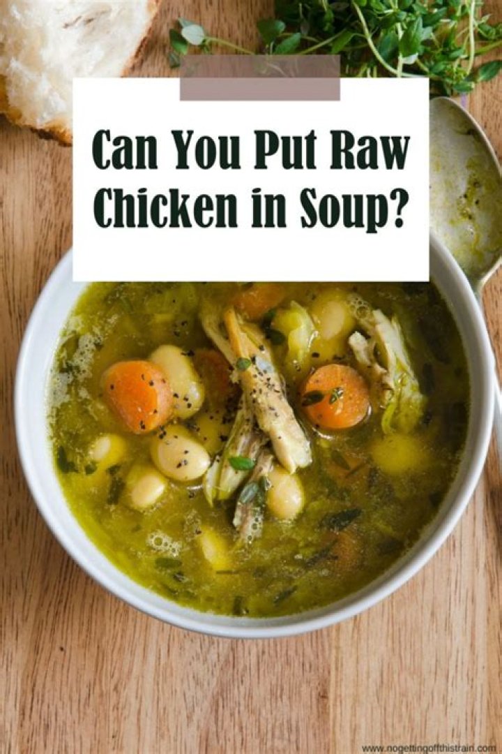 Can you put raw chicken in gumbo?