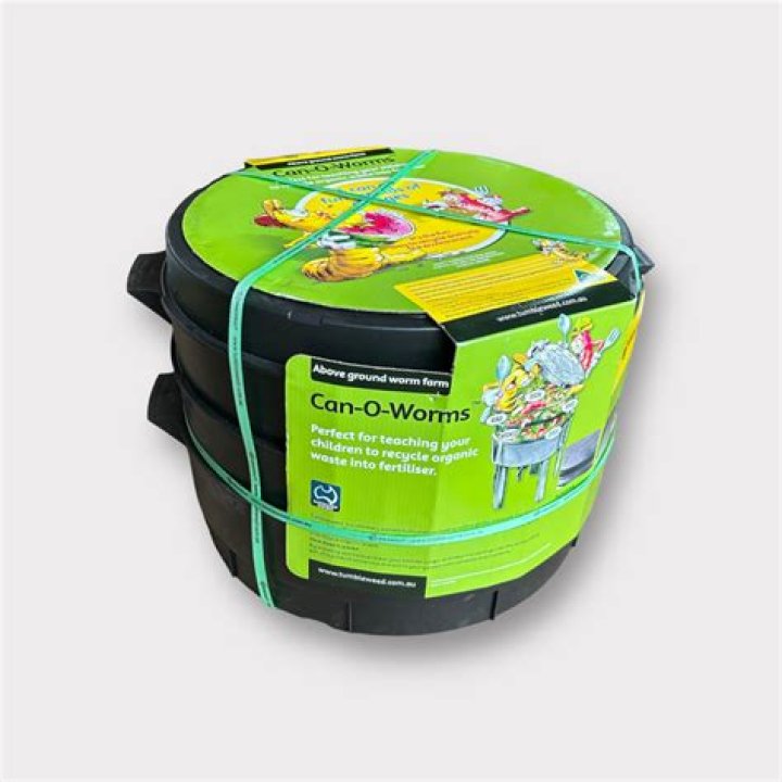 Can you put worms in compost tumbler