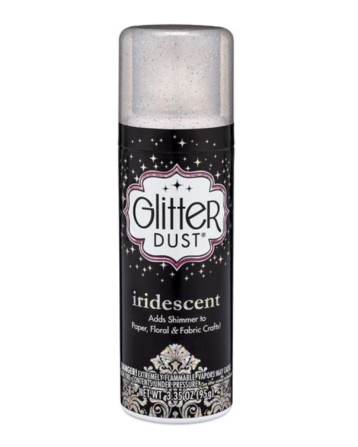 Can you spray glitter on fabric?