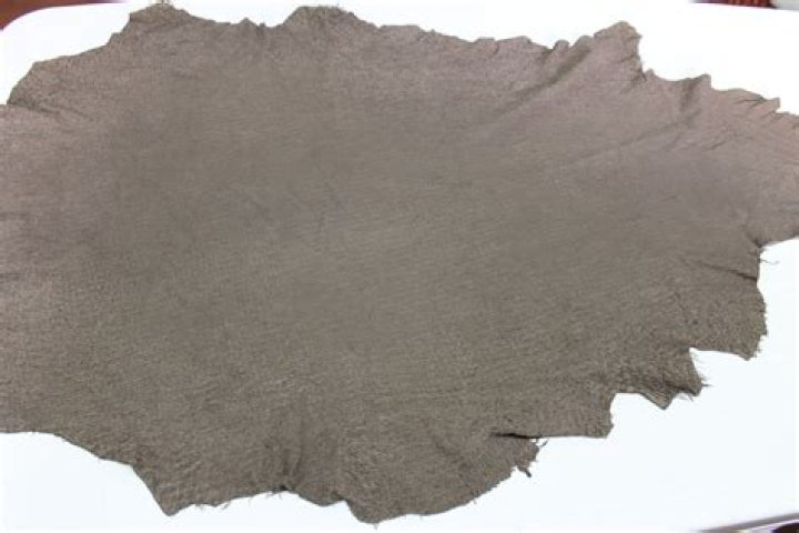 Does lambskin leather scratch easily