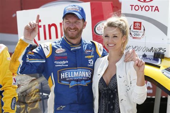 Has Dale Earnhardt Jr ever won a championship