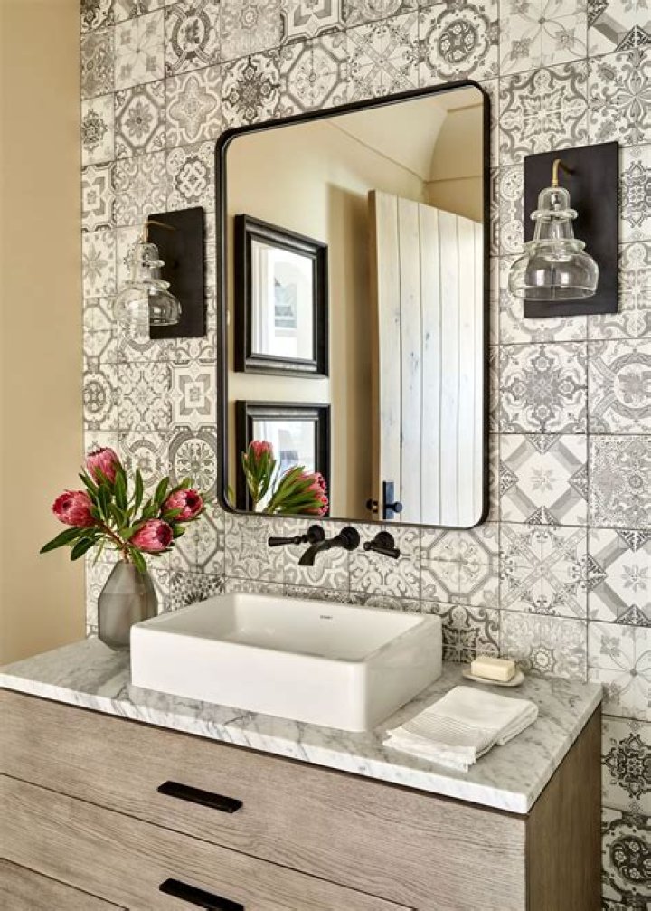 How can I decorate my bathroom like a hotel