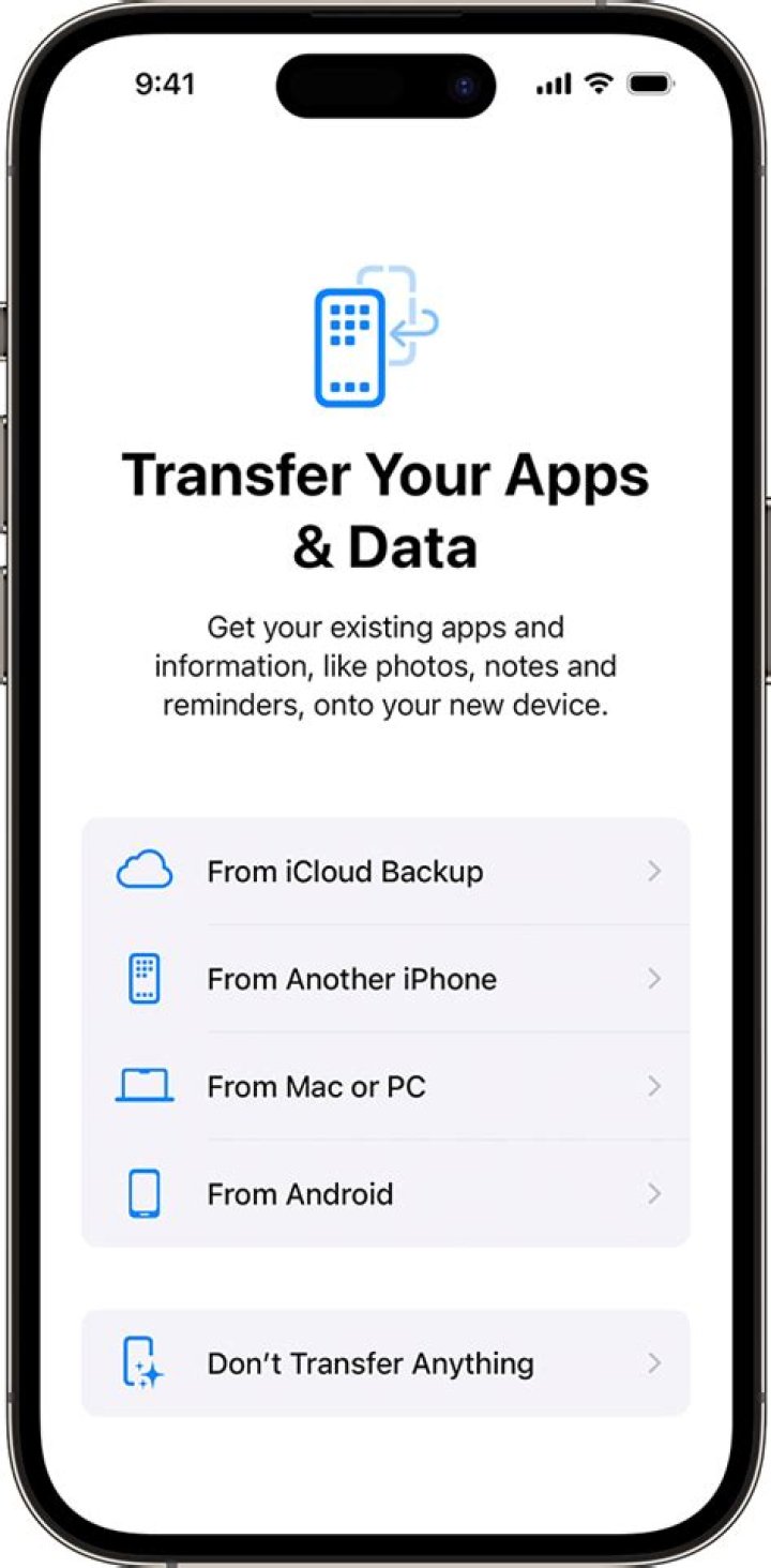 How do I transfer my Waze profile to a new phone?