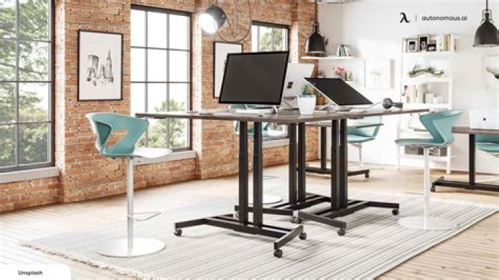How do you arrange an office with two desks?