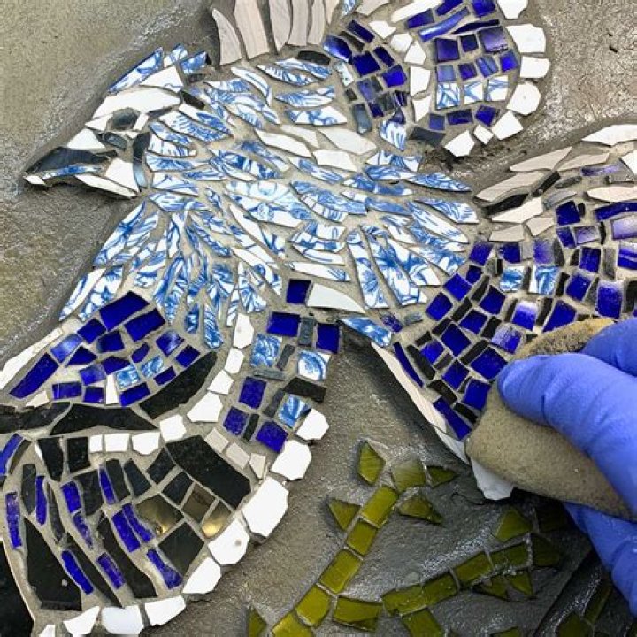 How do you calculate mosaic tiles