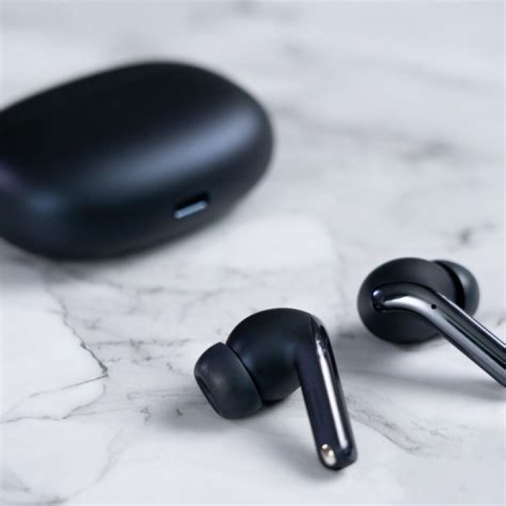 How do you charge Biconic wireless earbuds?