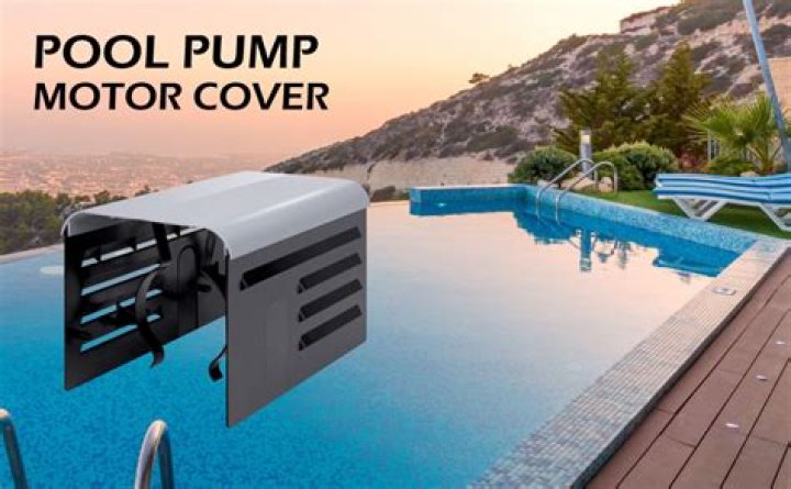 How do you drain water off a pool cover