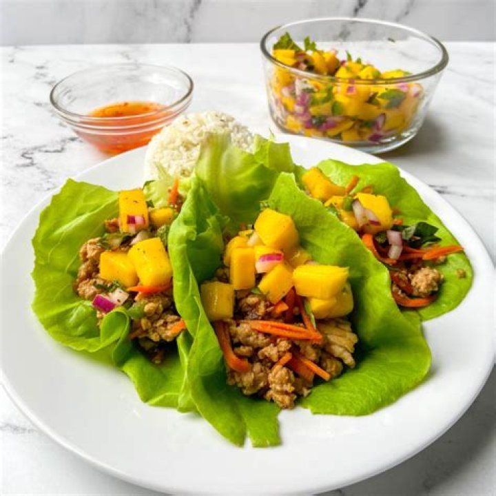 How do you keep lettuce wraps fresh?