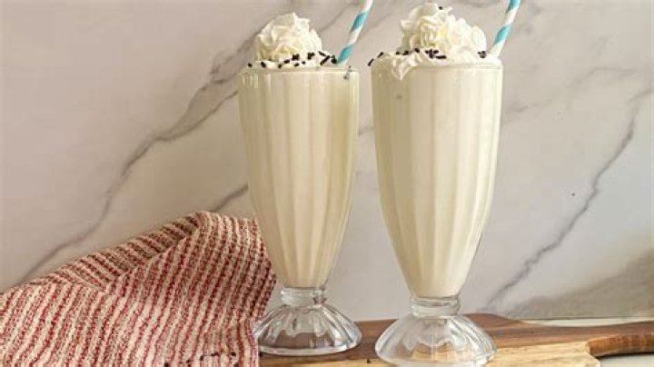 How do you make a vanilla ice shake?