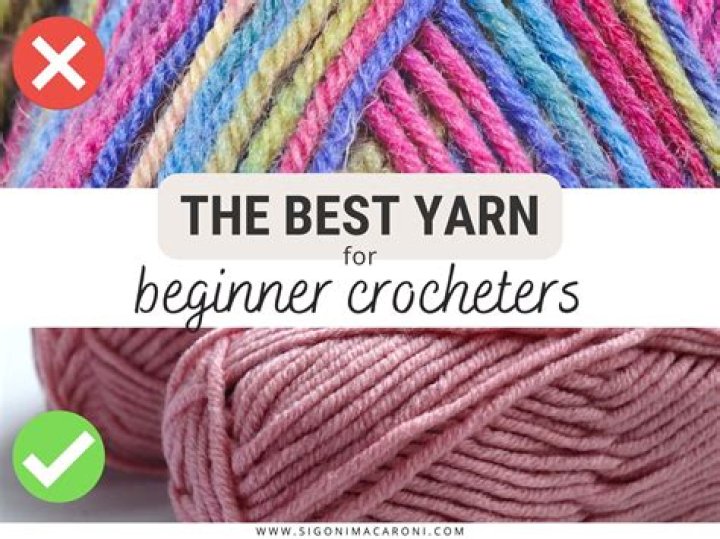 How do you make yarn buttons?