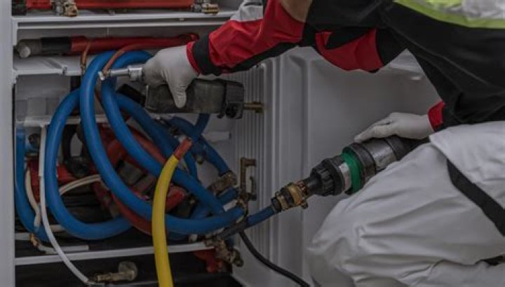 How do you remove freon