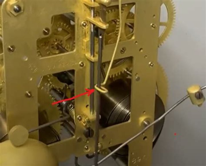 How do you set the chime on a Seth Thomas Clock