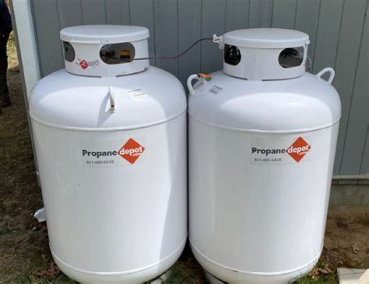 How long do RV propane tanks last?