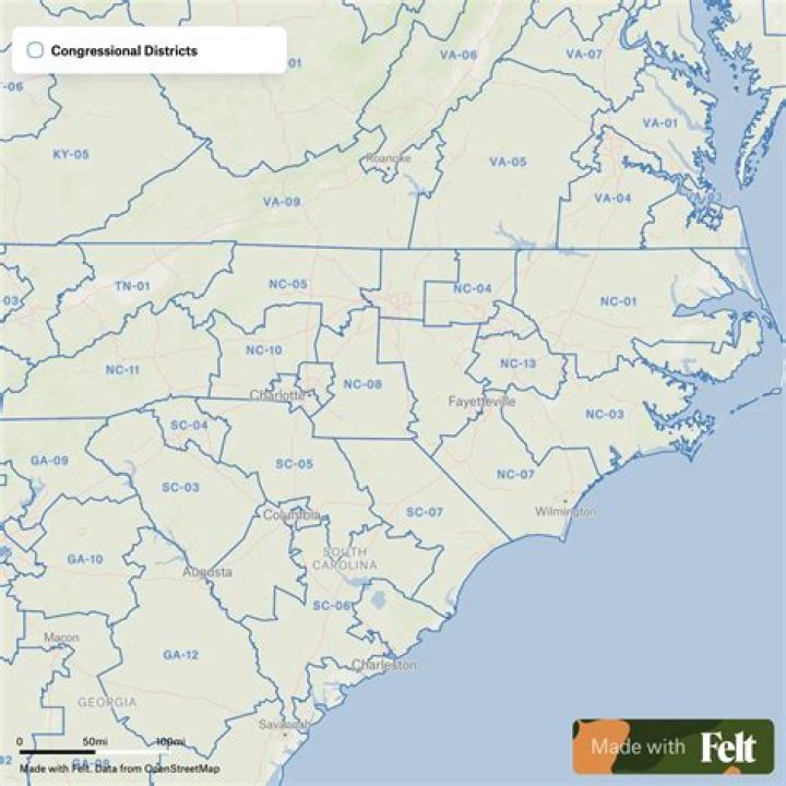 How many congressional districts are in North Carolina?