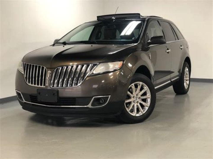 How many miles can a 2011 Lincoln MKX last?
