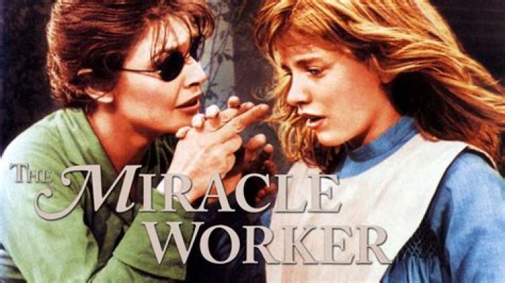 How many pages does the miracle worker have?