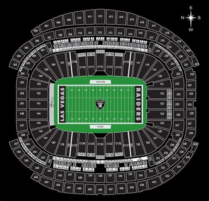 How many seats will the new Raiders stadium have?
