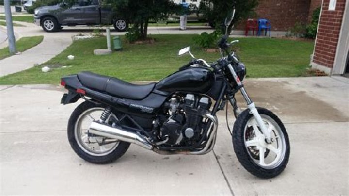 How much is a 1993 Honda Nighthawk worth?