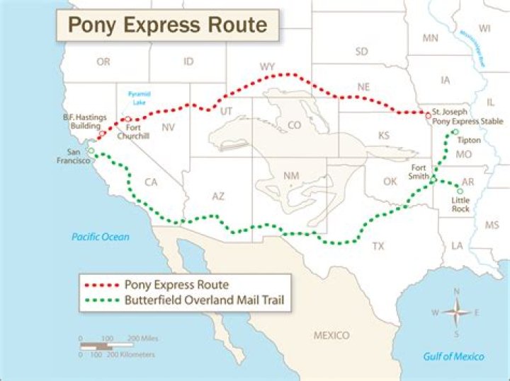 How often did the Pony Express change horses