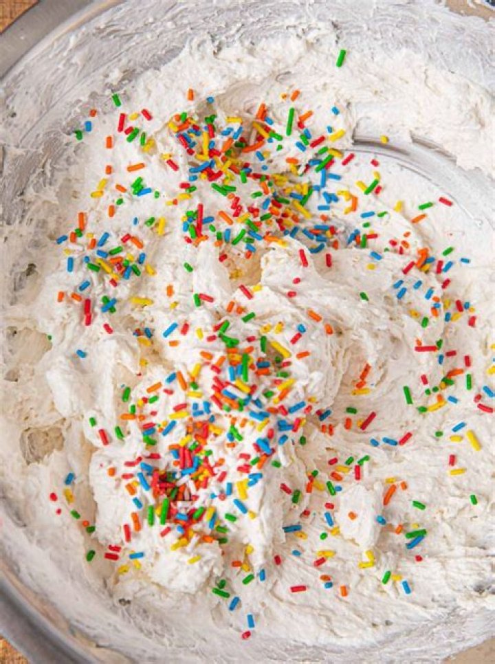 How to make Funfetti cake batter dip recipe?