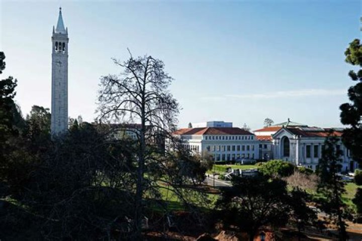 Is Berkeley or UCLA harder to get into?