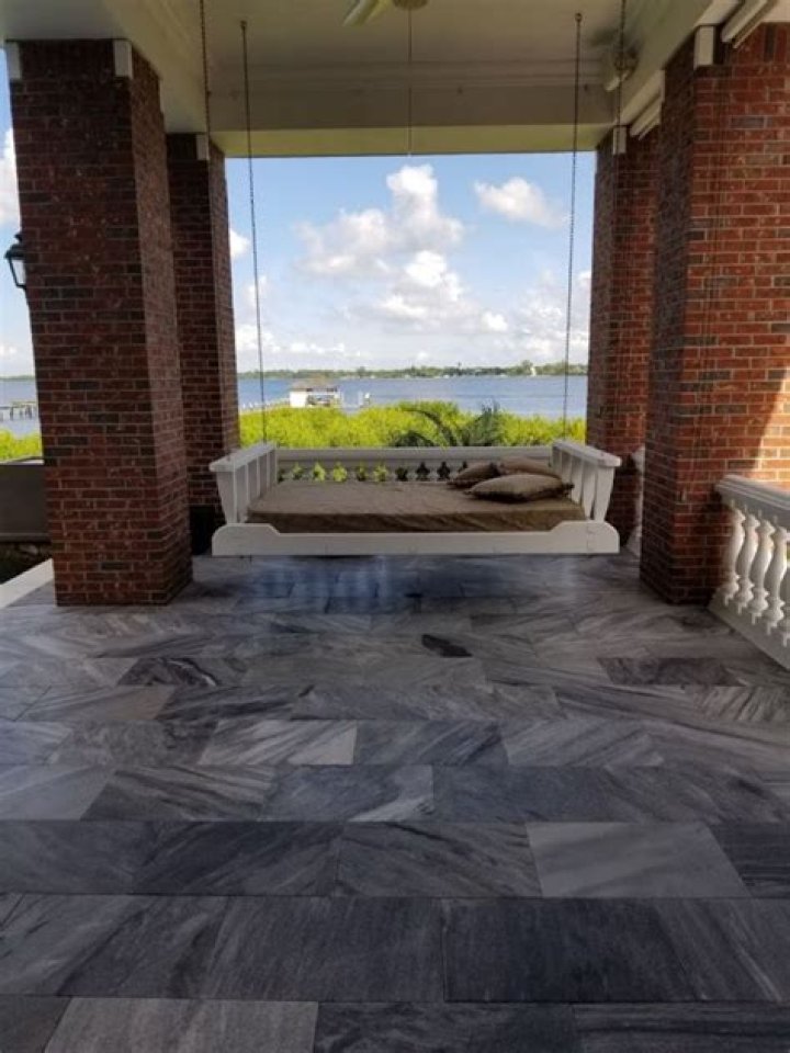 Is Limestone good for flooring?