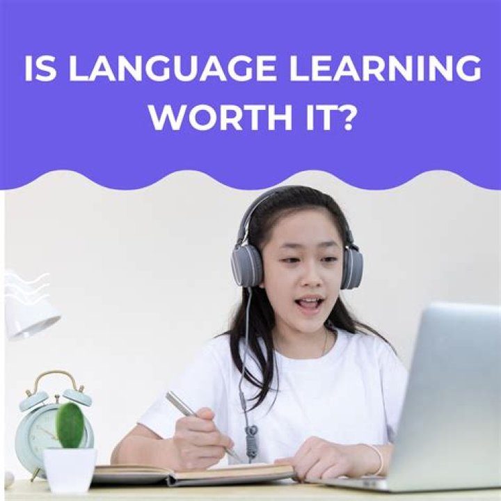 Is R language worth learning?