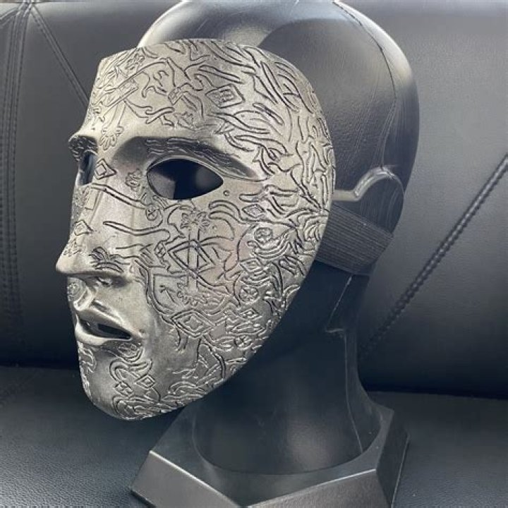 Is the Mask and Son of the Mask connected?