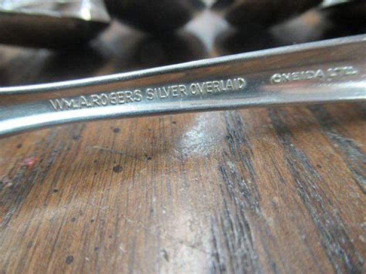 Is WM A Rogers real silver?