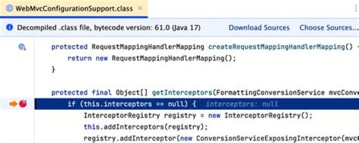 Should FileReader be used to read a Java bytecode (* class file