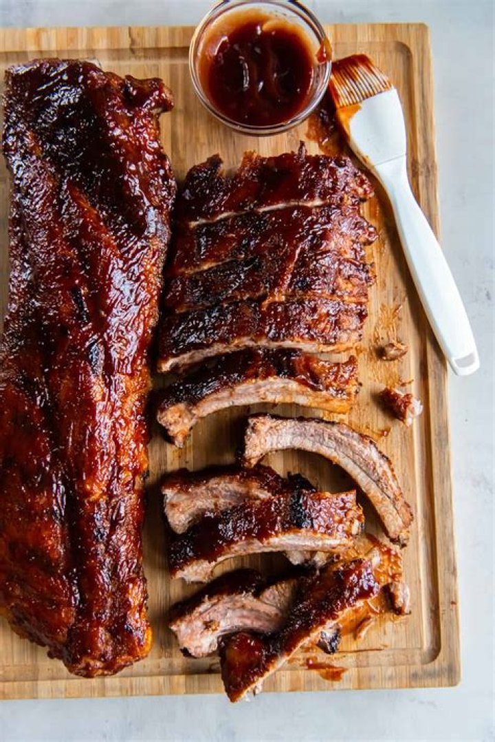 Should you put mustard on baby back ribs?