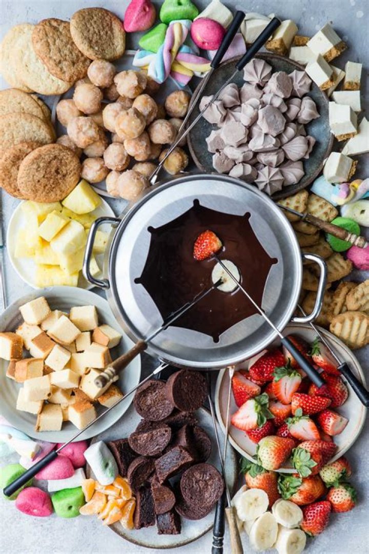 What can I dip in my fondue?