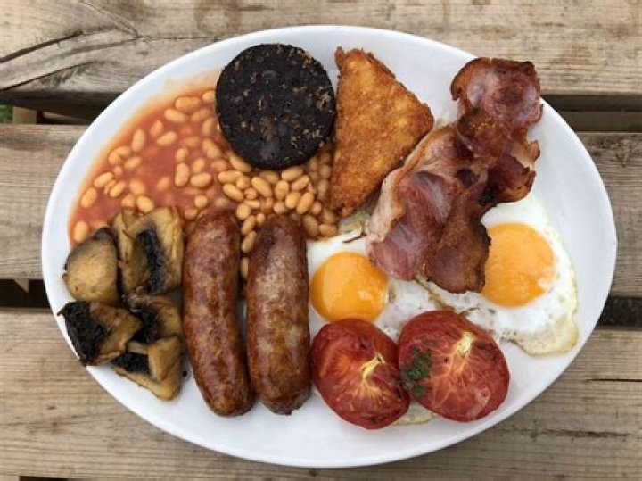 What do English people eat?