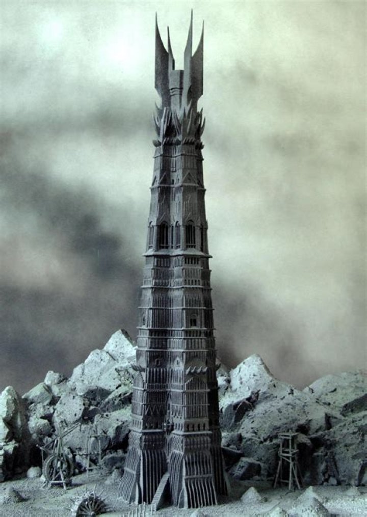 What is Saruman's tower called?