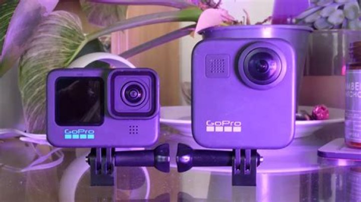 What is the difference between GoPro 7 silver and black?