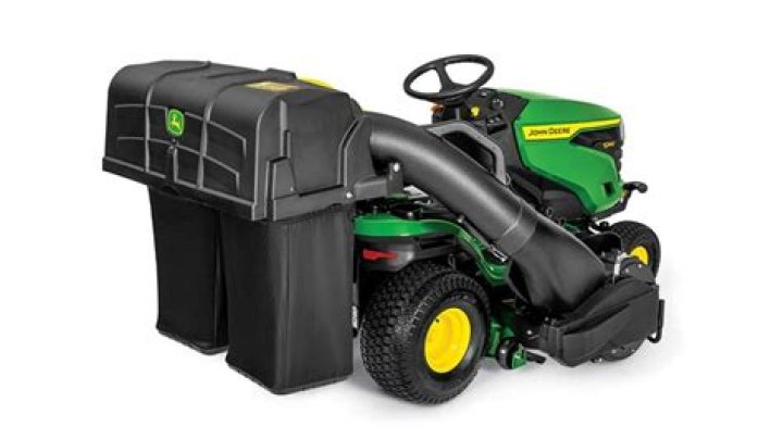 What kind of oil does a John Deere s240 take