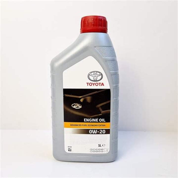 What oil does a 2011 Camry use