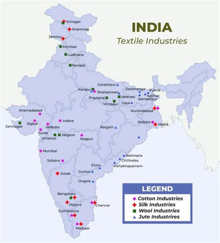Where is the highest number of cotton mills in India?