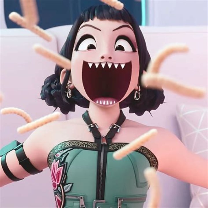 Who eats chips the most?