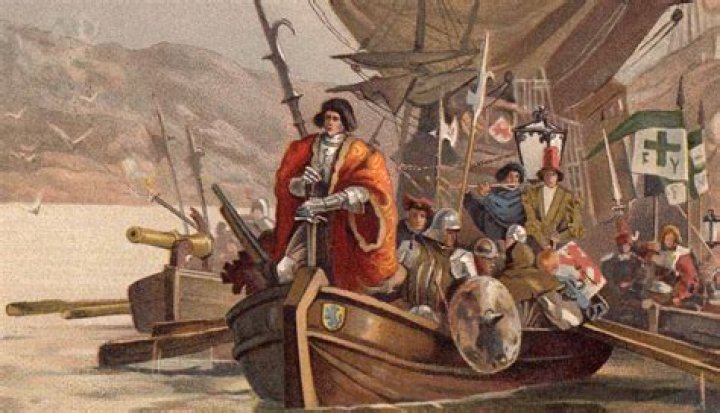 Who gave the ships to Columbus?