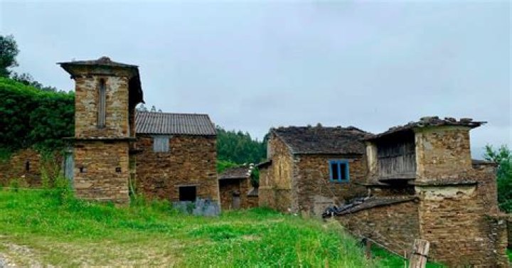 Why are there so many abandoned villages in Spain?