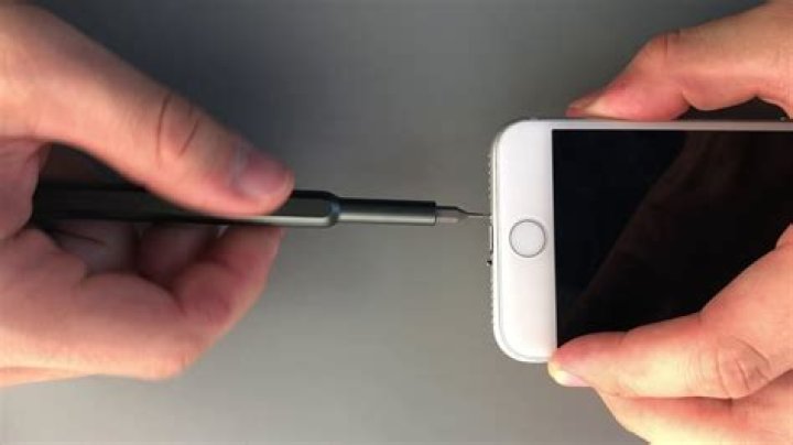 Why isn't my home button working on my iPhone 6?