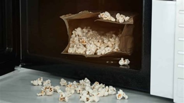 Why isn't my popcorn popping in the microwave?